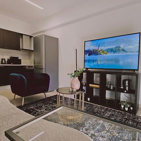 Stay Cosmo City Suites 尼科西亚 外观 照片