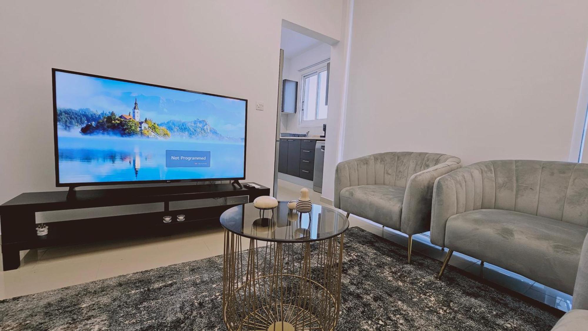 Stay Cosmo City Suites 尼科西亚 外观 照片