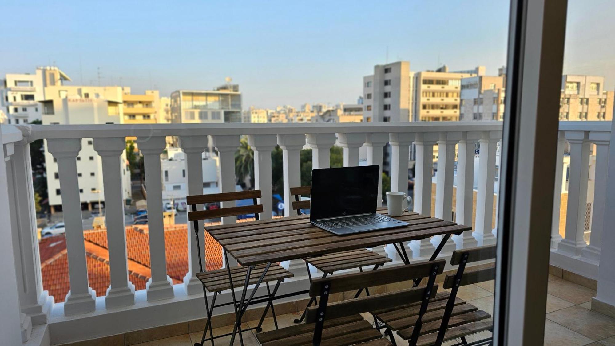 Stay Cosmo City Suites 尼科西亚 外观 照片