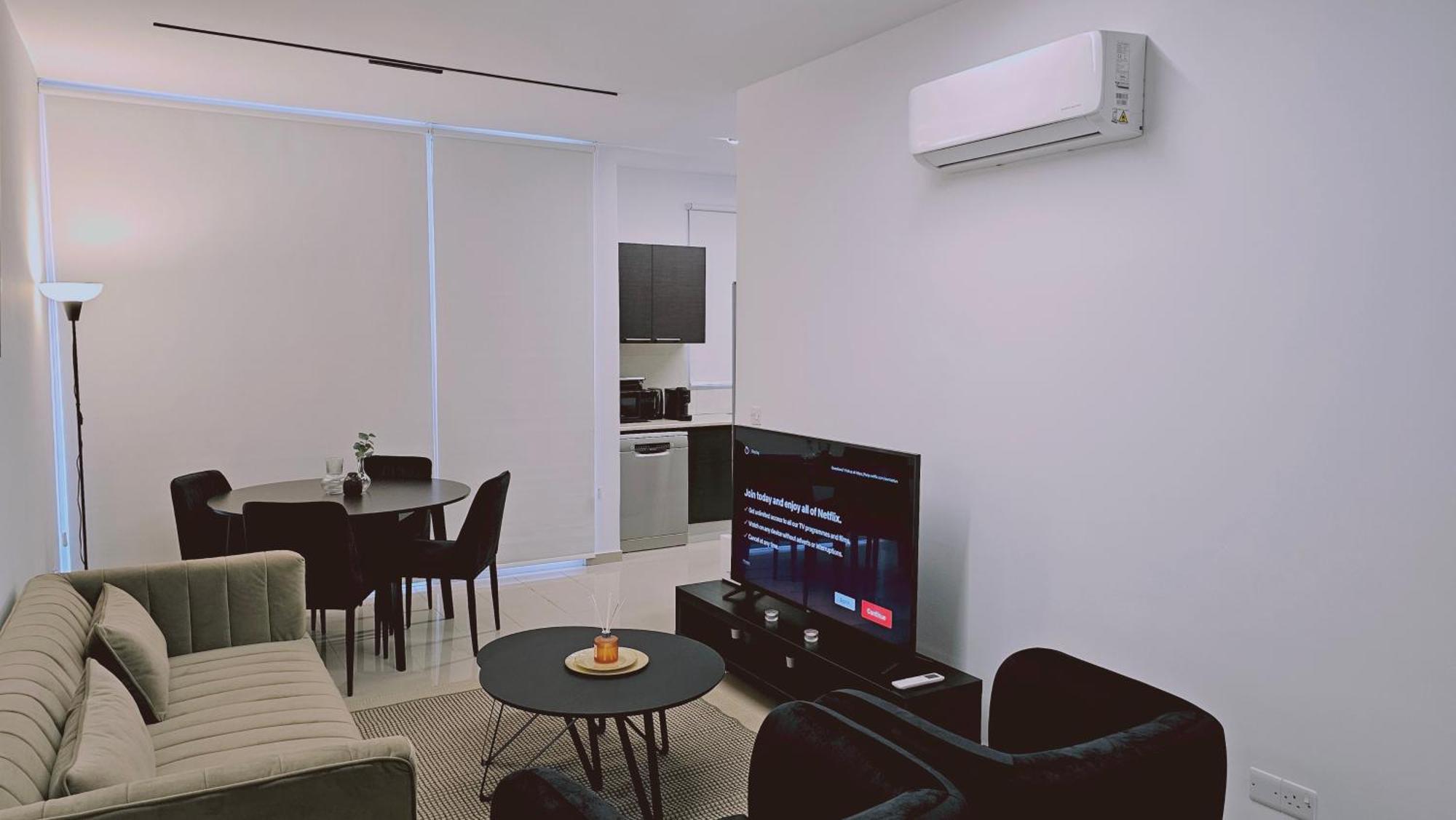 Stay Cosmo City Suites 尼科西亚 外观 照片